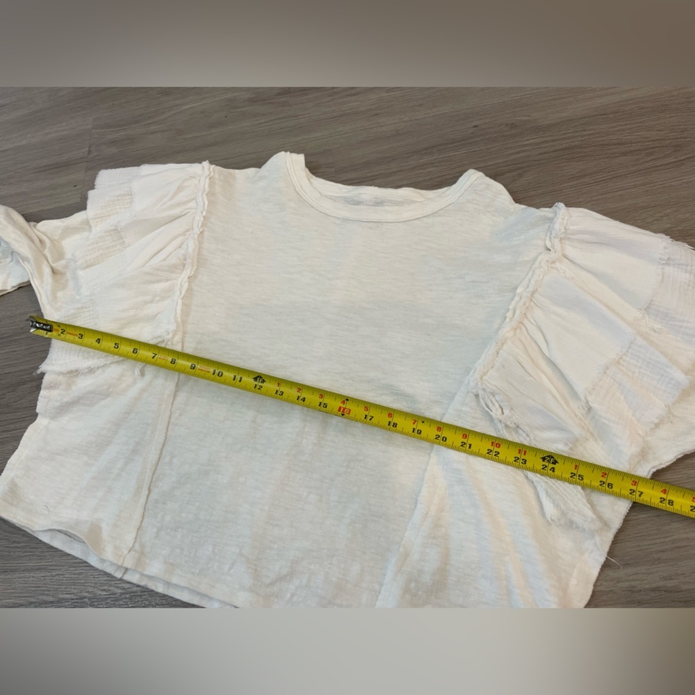 VICI - Amazing Oversized White Sweater with Boho layered Sleeves and raw seams. - Picture 7 of 10